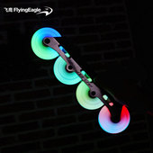 飞鹰轮滑鞋 闪光轮溜冰夜光鞋 子炫彩发光电光轮刹车平花刷街轮耐磨