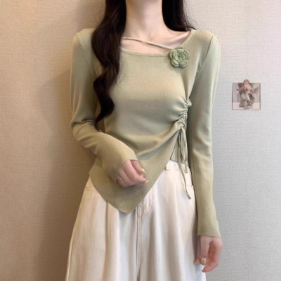 立体花朵长袖毛针织衫女