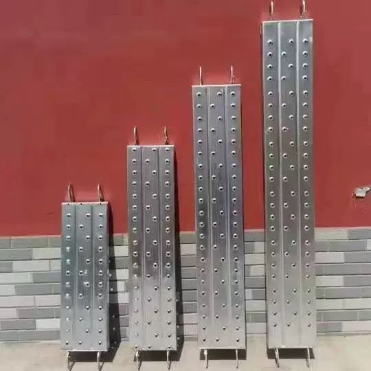 钢跳板工地外架施工脚踏板建筑冲孔挂钩式冲孔挡板
