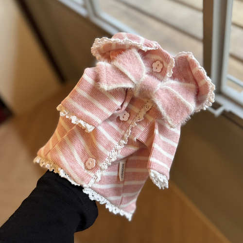 预定/燕子萌宠屋韩国代购sicggu宠物猫狗粉色丝带条纹小开衫