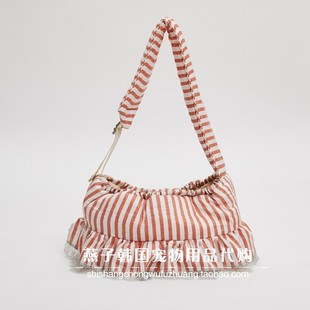 燕子韩国宠物用品代购 louisdog布艺外出包 猫狗保暖暖红斜跨挎包