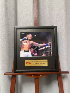 普拉特斯亲笔签名十寸裱框大照片  ufc选手 摆台挂墙装饰画收藏