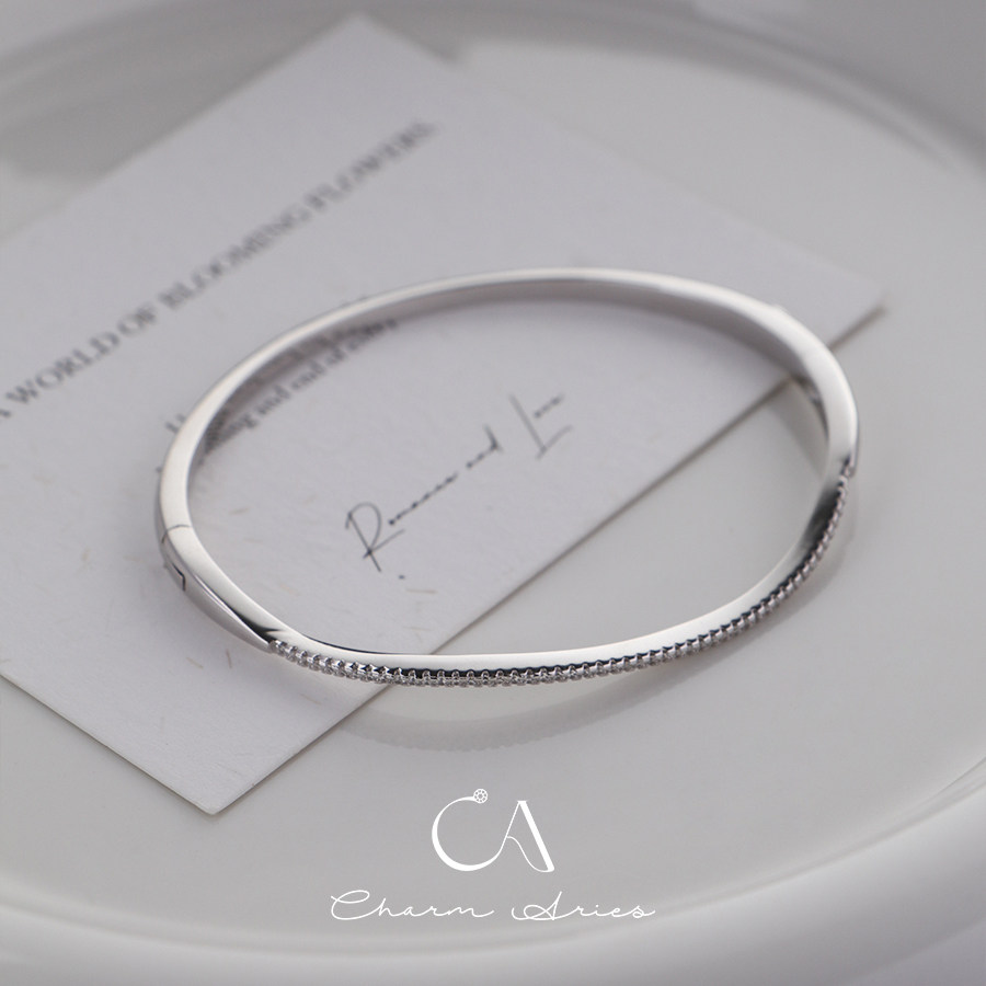 时尚女S925纯银简约时尚手镯