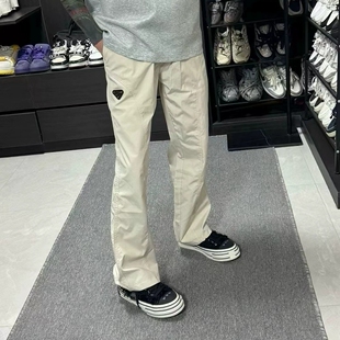 春夏季薄款男女同款时尚三角标休闲微喇裤韩版轻奢百搭宽松直筒裤