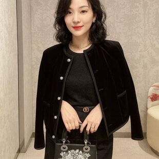 轻奢优雅风黑色丝绒短外套女小香风金扣设计感显瘦高级外套