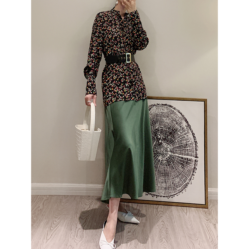 圆领长袖桑蚕丝压褶印花衬衫