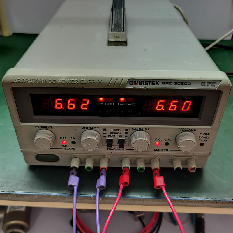 询价二手台湾Gwinstek/固纬GPC-3060D线性直流可调电源30V6A三组