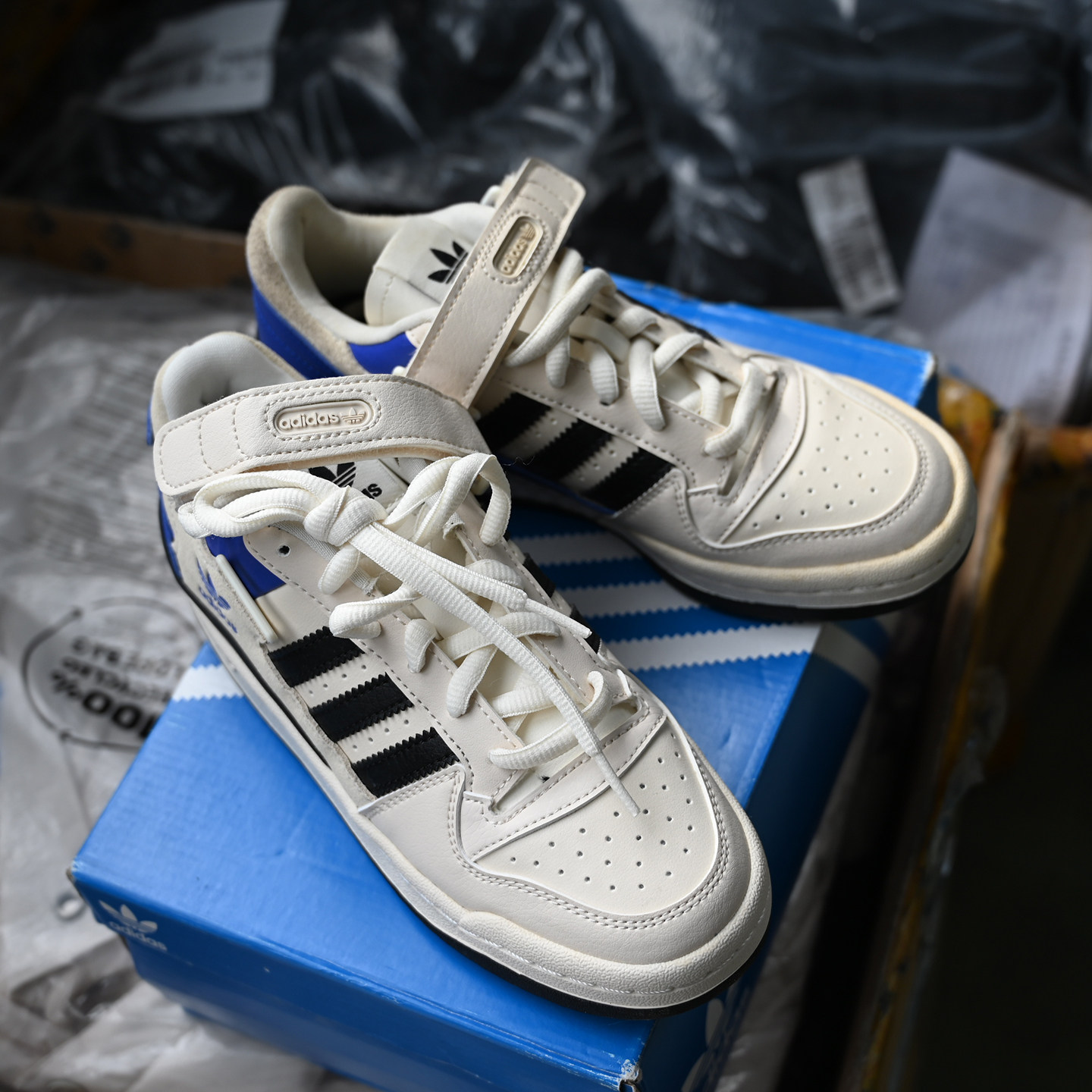 Adidas/阿迪达斯 三叶草 Forum 女子魔术贴耐磨运动板鞋 HQ4426,运动鞋new,板鞋,淘宝优惠券,粉丝福利购,淘宝优惠卷