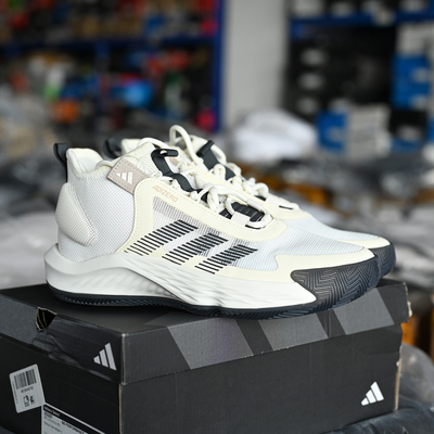 阿迪达斯男子实战篮球鞋