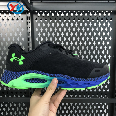 安德玛男子运动跑步鞋