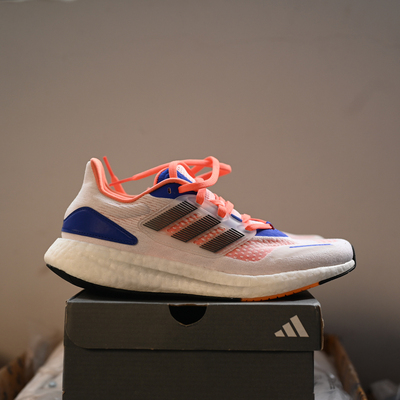 阿迪达斯PUREBOOST22男跑鞋