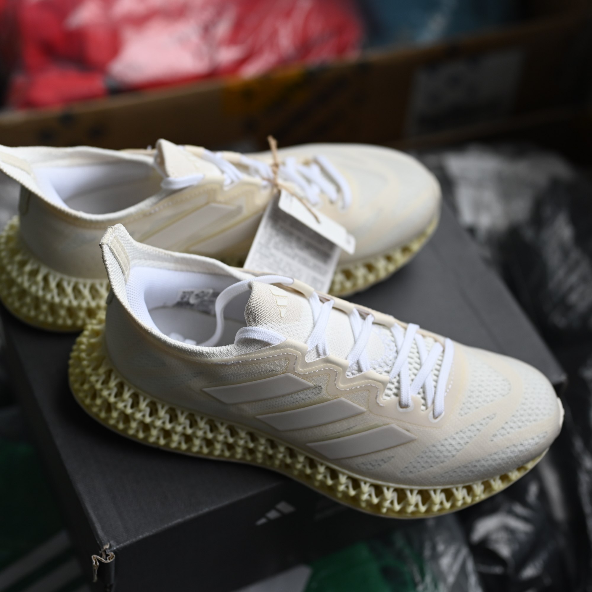 Adidas/阿迪达斯 4DFWD 3 女子减震耐磨轻便运动跑步鞋 ID0849