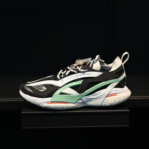 Adidas/阿迪达斯女子减震跑步鞋