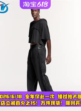 阿迪达斯女子连帽短袖T恤