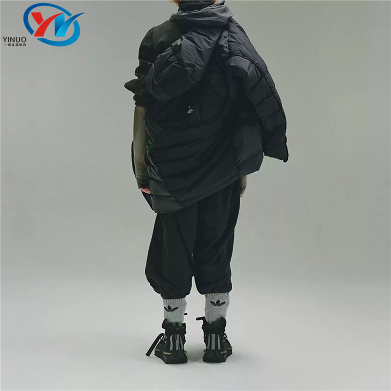 阿迪达斯三叶草男女羽绒服