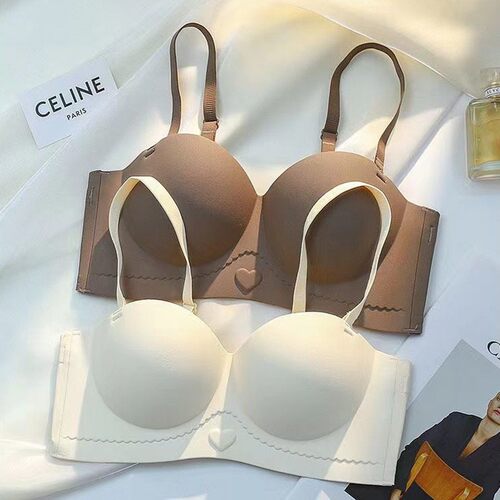 爆款外扩型少女无肩带内衣女小胸聚拢显大防滑半杯无痕厚杯文胸罩