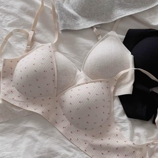 小胸聚拢无钢圈舒适文胸罩新款 三角杯薄款 小碎花内衣女士法式 夏季