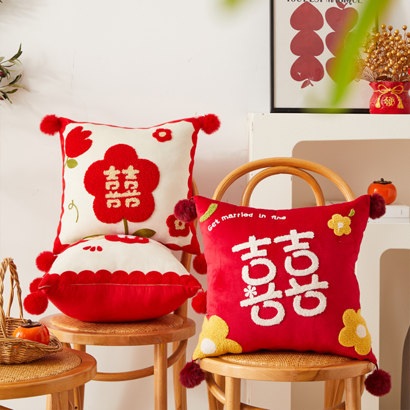 中式结婚双喜抱枕刺绣花朵靠枕沙发客厅红色靠垫床头抱枕套不含芯