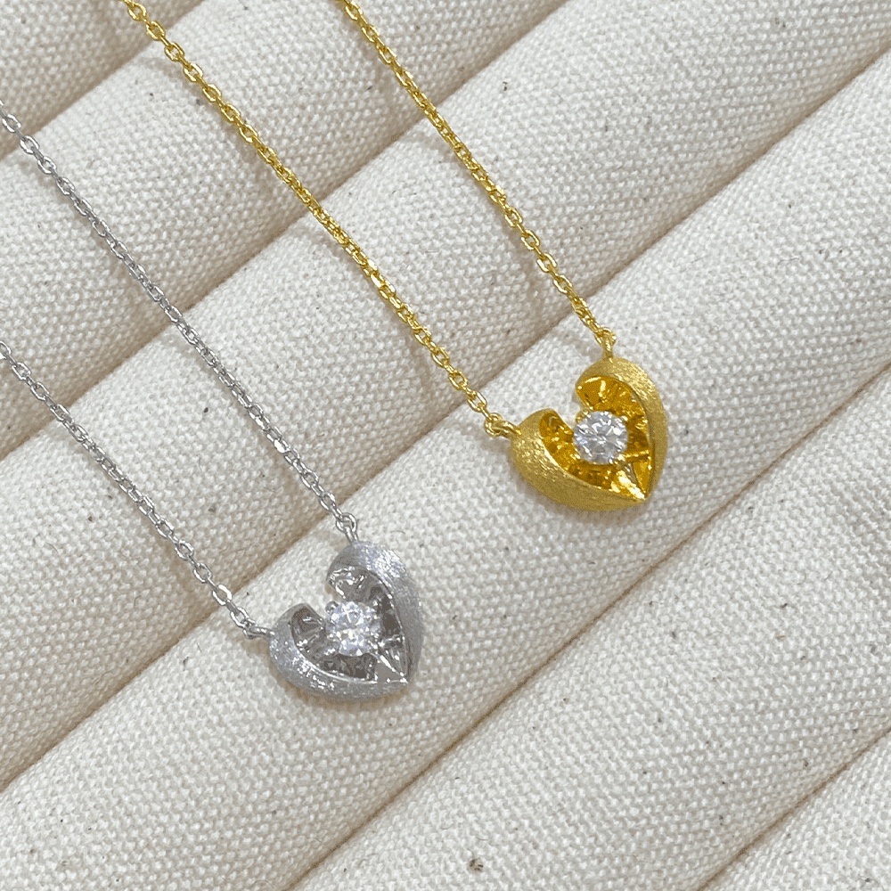 SSJEWELRY轻奢珠宝s925银镀金拉丝绽放爱心项链锁骨链爱心耳钉女