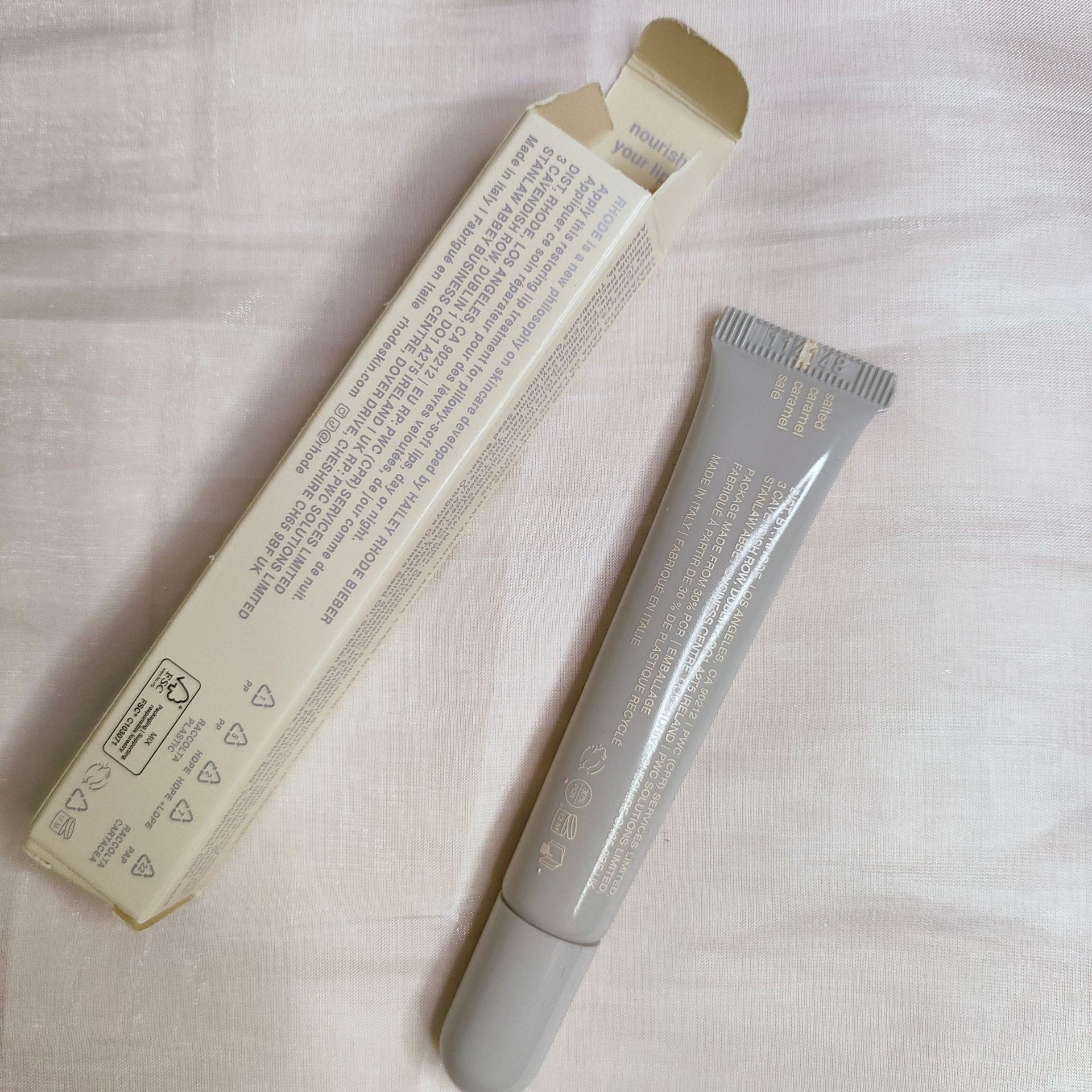 Tinted Lip Gloss Lipstick Moisturizing Hydrated Lip Gel Oil