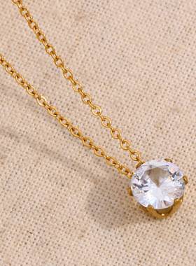 欧美网红同款小众轻奢不锈钢白色锆石皇冠吊坠项链