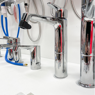 IKEA宜家 布鲁格隆德 洗脸池龙头 亮面防溅起泡器 节水设计易清洁