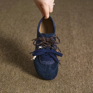何其丑磨砂牛皮蓝色德训鞋女时尚休闲鞋2025新款秋季真皮女鞋单鞋