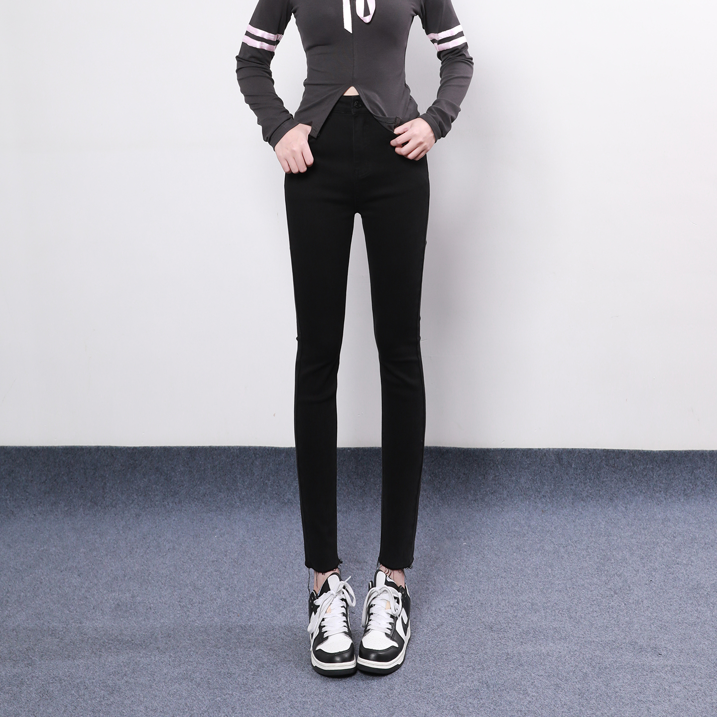 艾格黑色小脚牛仔裤女秋冬高腰百搭九分弹力紧身裤小个子时尚靴裤