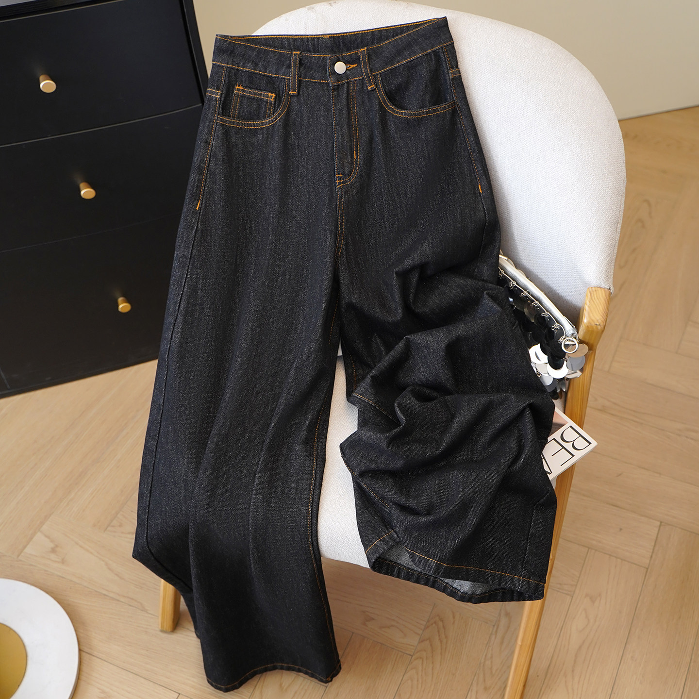 艾格2025秋冬宽松遮肉显瘦直筒裤休闲拖地裤黑茶色阔腿牛仔裤,女装/女士精品,牛仔裤,淘宝优惠券,粉丝福利购,淘宝优惠卷