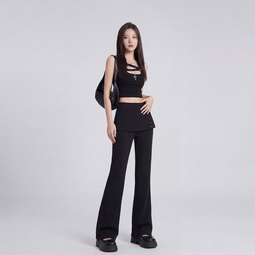 艾格黑色高腰微喇显瘦休闲裤