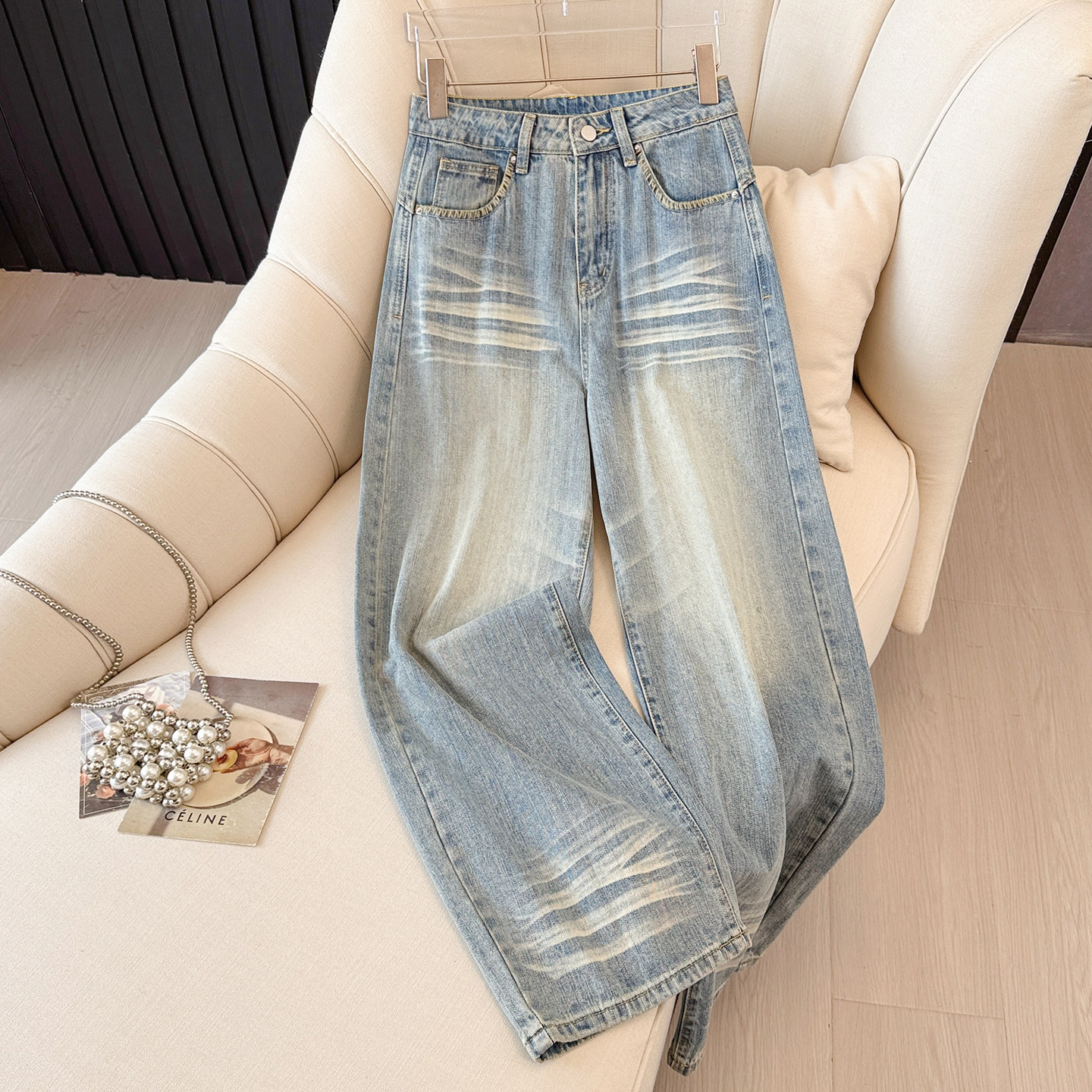 艾格抓纹低腰复古宽松直筒裤女2025秋冬新款休闲裤百搭牛仔女裤子,女装/女士精品,牛仔裤,淘宝优惠券,粉丝福利购,淘宝优惠卷