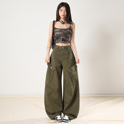 艾格美式复古解构设计感工装裤潮女春季宽松休闲褶皱直筒垂感裤子