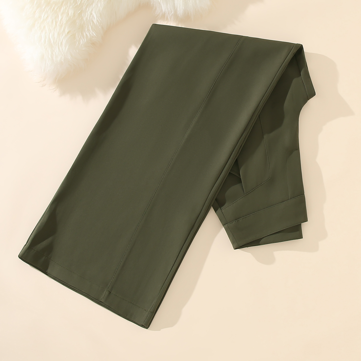 艾格军绿色阔腿极简风女休闲裤2025秋冬宽松百搭垂感高级感西装裤