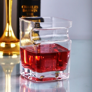 欧式 创意水晶玻璃洋酒杯雪茄威士忌杯白兰地杯果汁甜品杯啤酒杯子