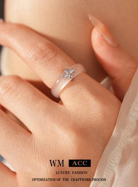 新中式玉髓金属十字架戒指小众感百搭食指戒时尚简约复古手饰