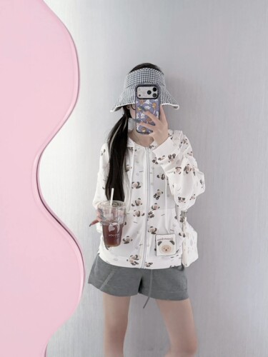 TWOI Design Lab熊猫连帽防晒上衣ins潮