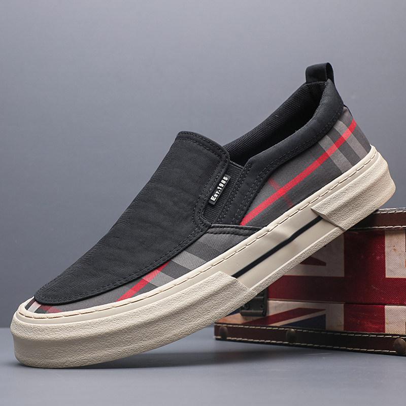 闪步男鞋2026新款一脚蹬男鞋春季布面透气防臭男士帆布鞋软底布鞋
