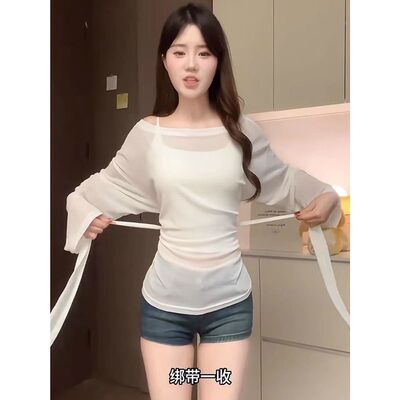 多巴胺穿搭斜领长袖T恤女夏微透冰丝防晒罩衫设计感收腰露肩上衣