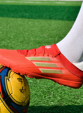 2025新款红色男款女款男童短钉长钉碎钉足球鞋小学生儿童运动鞋