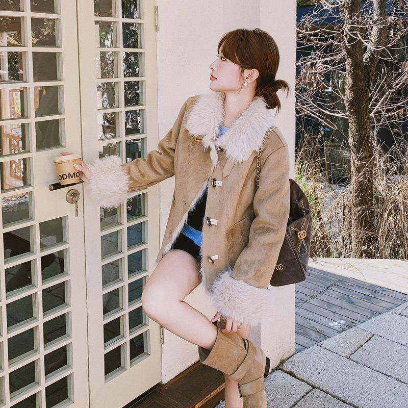 卡其羊色牛角扣毛C021-10外套女小个子冬款羔版韩时尚炸街仿皮毛