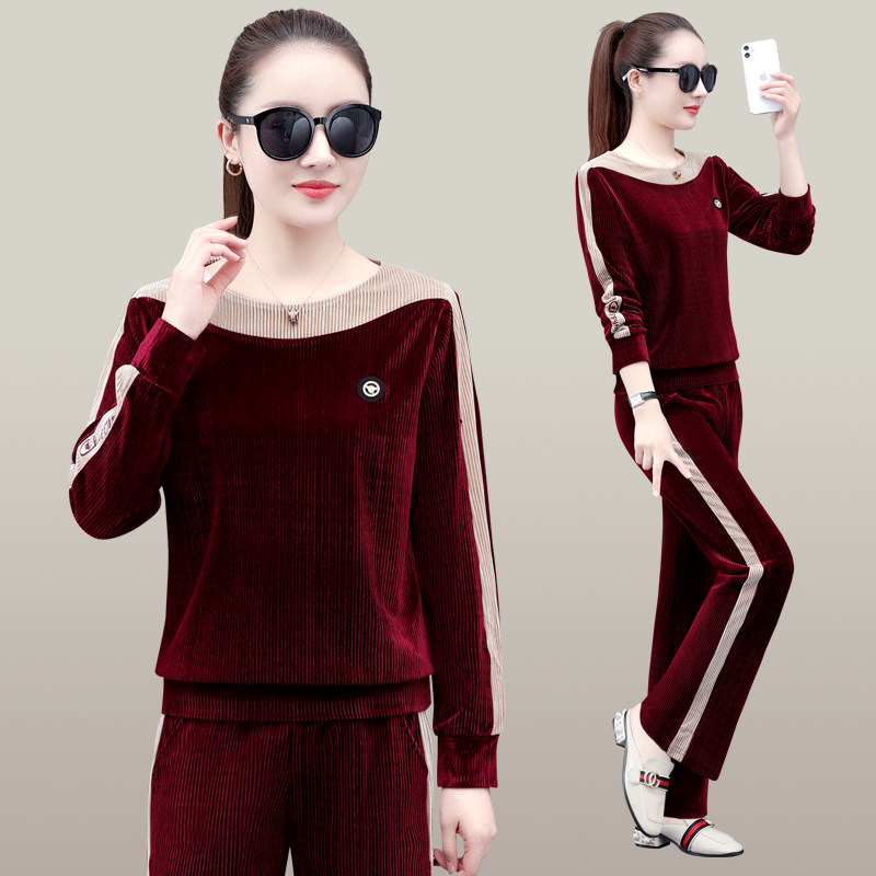 中年妈妈秋装金丝绒套装洋气外套中老年女休闲运动上衣时尚两件套