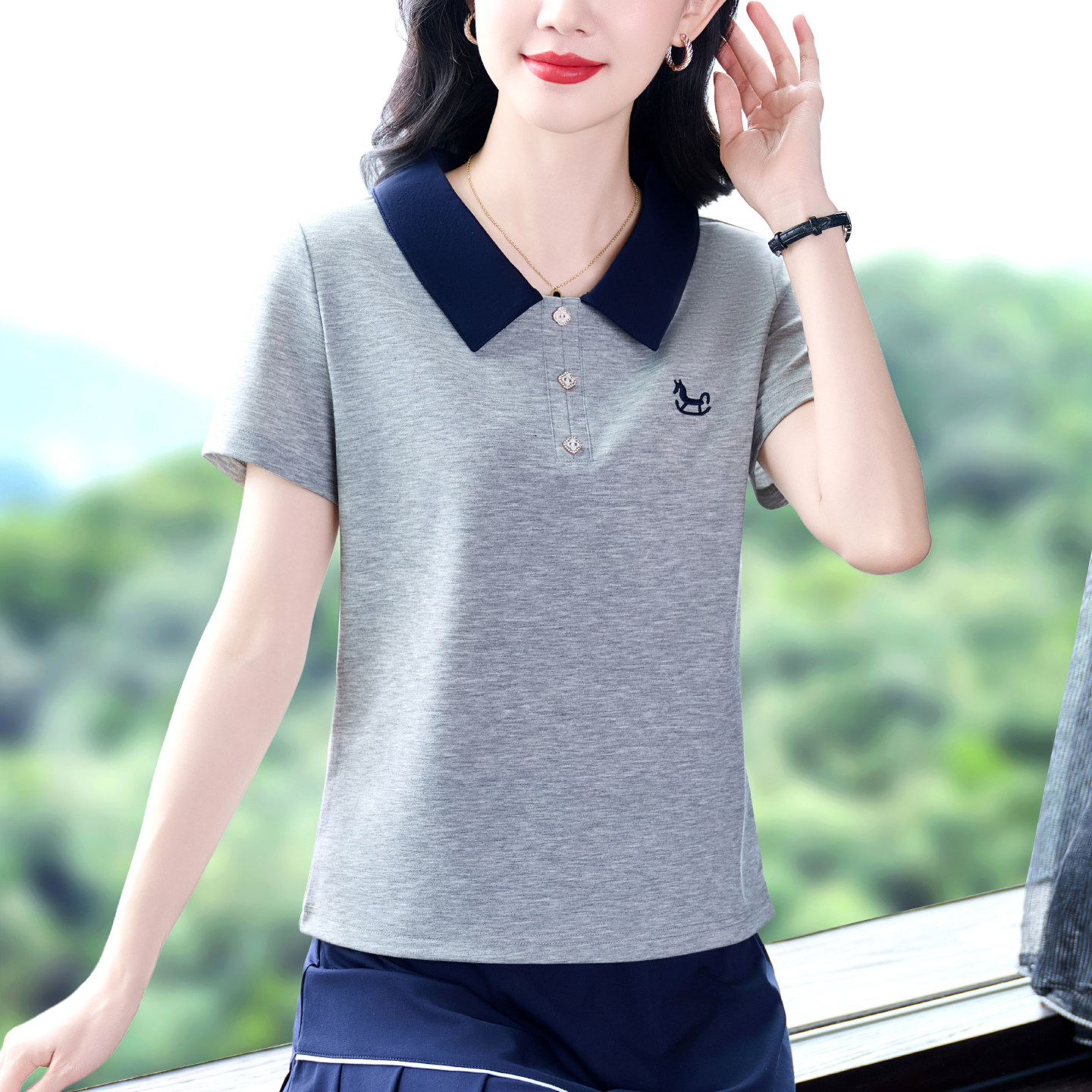 母亲节礼物衣服新款夏季中年妈妈装短袖POLO领T恤休闲上衣女