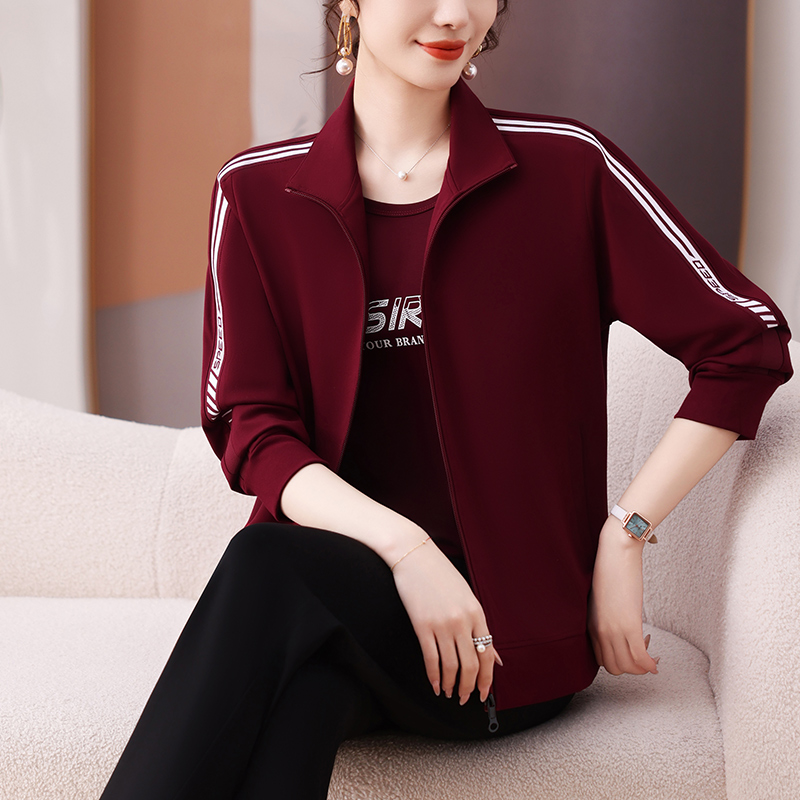 妈妈运动服套装春秋洋气中年人上衣40岁50中老年秋装外套女三件套