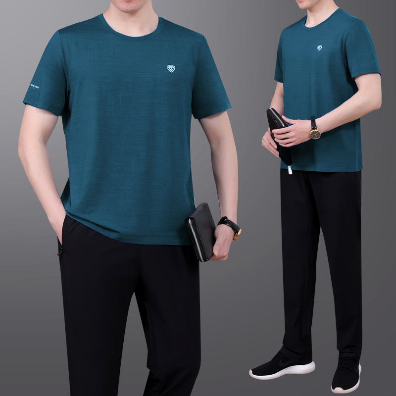 品牌速干冰丝套装爸爸夏季短袖短裤运动服2025新款中老年父亲男装