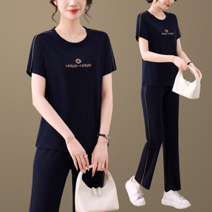 中年妇女洋气运动服套装夏季中老年圆领短袖T恤休闲两件套妈妈装
