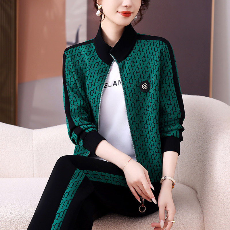 运动套装女春秋2025时尚减龄洋气小个子外套卫衣休闲服妈妈三件套