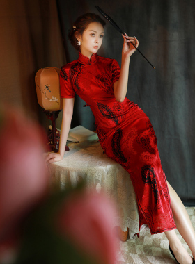 红色旗袍2021年新款改良版连衣裙复古中国风长款女敬酒服新娘秋季