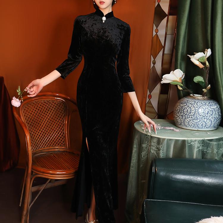 黑色丝绒旗袍2024新款女高端修身秋冬款民国大小姐气质长款连衣裙