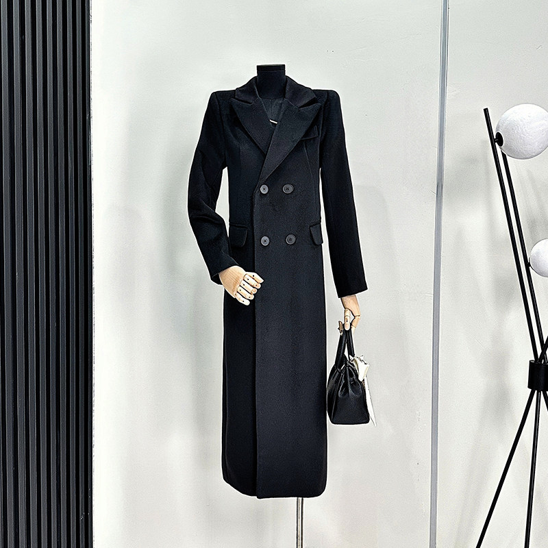 黑色毛呢长款大衣女2025年冬季新款时尚洋气双排扣西装领外套呢子