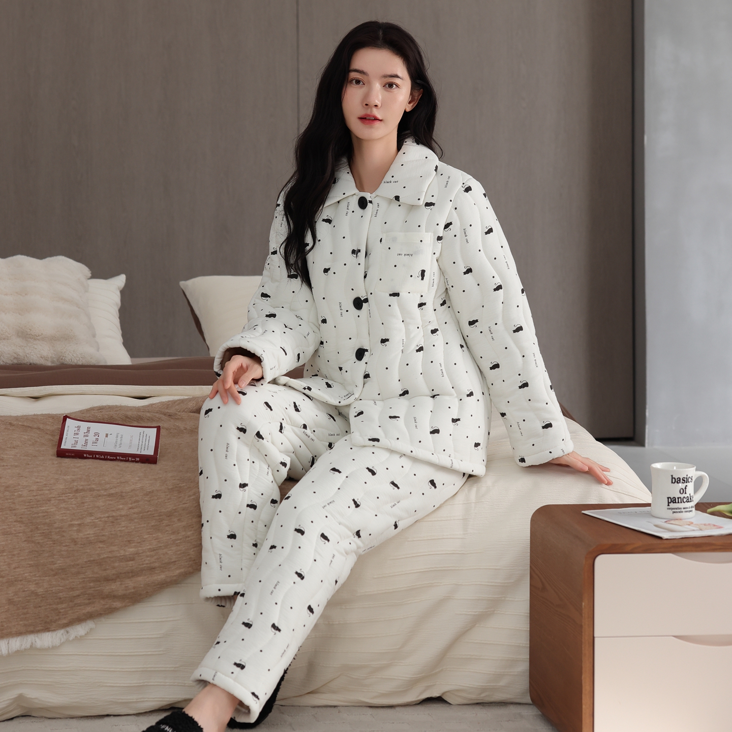 冬季三层加厚夹棉睡衣女珊瑚绒保暖舒适加绒棉袄法兰绒家居服套装